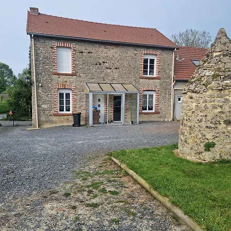 Apartmán Maison Situee A 15 Min A Pied Du Cimetiere Americain *